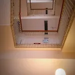 Crystal Palace فندق 3*
